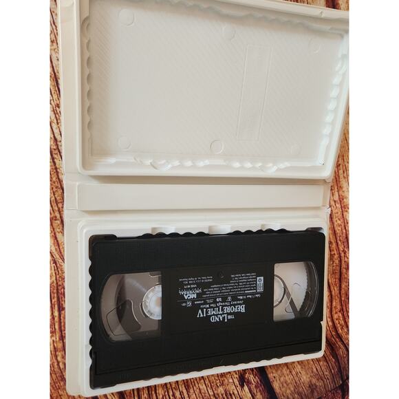 The Land Before Time #2 and‎ 4 Vhs Tapes - Picture 6 of 11